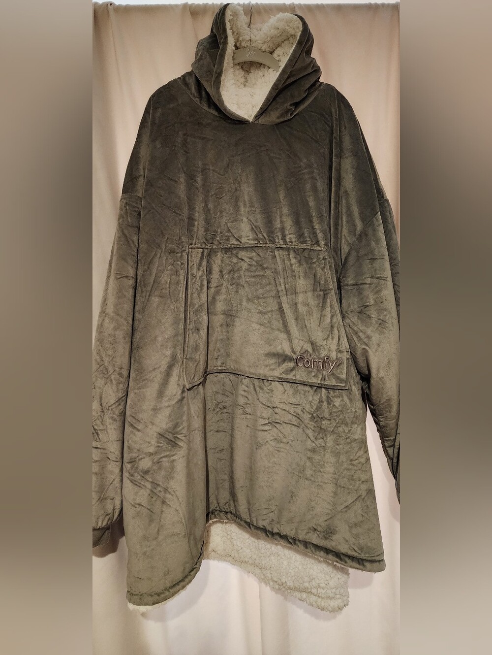 Women's Comfy Gray Sweatshirt